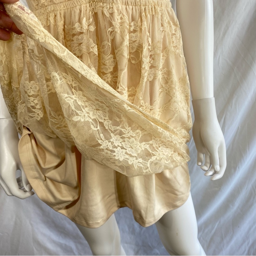 No Boundaries Khaki Lace Sleeveless Layered Dress - Picture 4 of 7